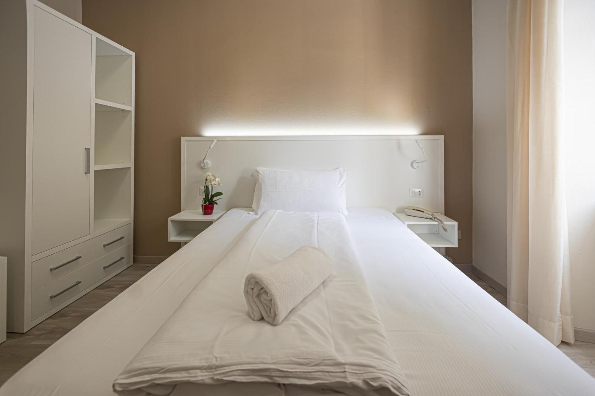 Hotel Il Portico By Lvg Hotel Collection カンノビオ 部屋 写真
